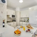 Atico Cardon شقة